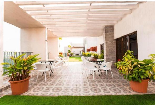 Pool And Garden View Good Stay Premium 2 Bhk Flat 104 Dabolim Buitenkant foto