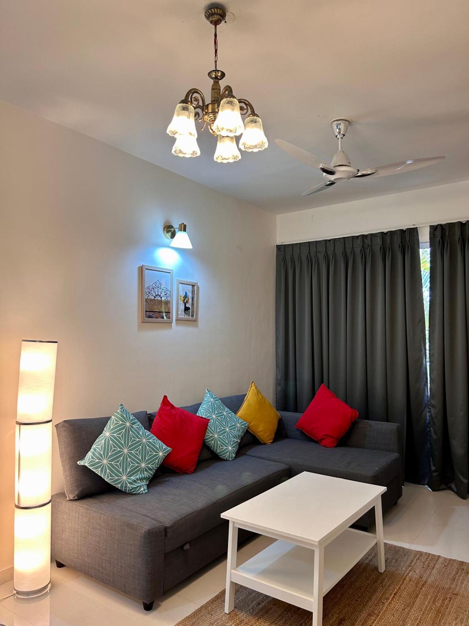 Pool And Garden View Good Stay Premium 2 Bhk Flat 104 Dabolim Buitenkant foto